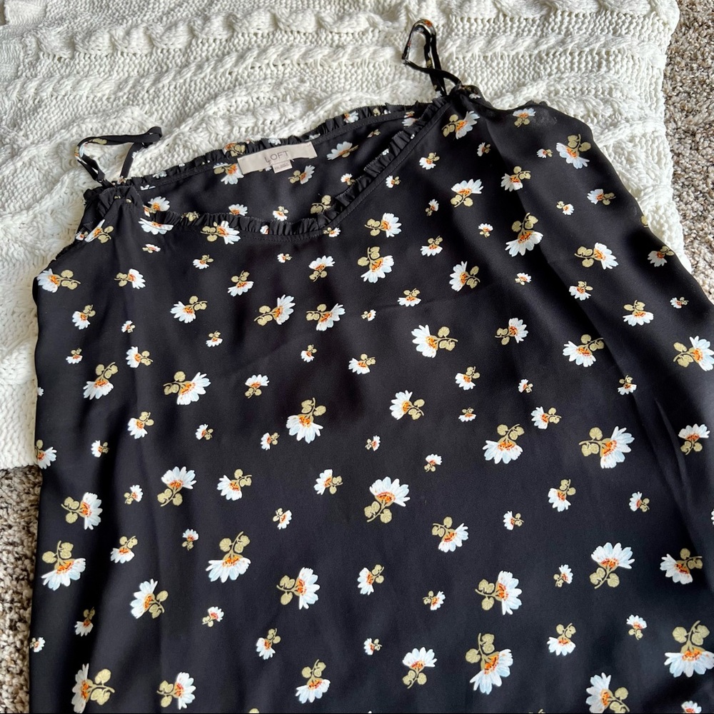 LOFT Black Floral Cami, Size XXL.
